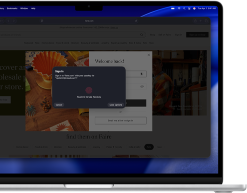 Touch ID notification to access Passwords in Safari appears on a 15-inch MacBook Air
